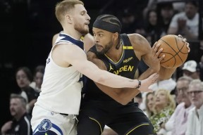 明尼苏达森林狼发布备战花絮，冲刺阶段外线爆发，CBA常规赛任务艰巨，阵容厚度经受考验的简单介绍